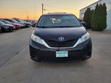 Used 2013 Toyota Sienna LE image 2