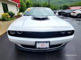 Used 2016 Dodge Challenger R/T image 3