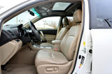 Used 2010 Toyota Highlander SE image 2
