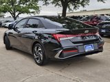 Certified 2024 Hyundai Elantra SEL w/ Convenience Package image 3