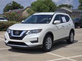 Used 2018 Nissan Rogue SV image 3