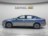 Used 2023 Nissan Altima 2.5 SV image 2