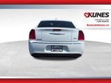 Used 2021 Chrysler 300 Touring L image 5