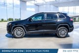 Used 2020 Jeep Cherokee Latitude image 2