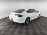 Used 2018 Buick Regal Essence image 5