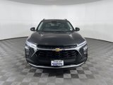 Used 2025 Chevrolet Trax LT w/ Driver Confidence Package image 2