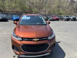 Used 2019 Chevrolet Trax LT w/ LT Convenience Package image 2