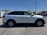 Used 2019 Kia Sorento LX image 4