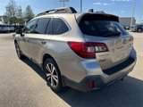 Used 2018 Subaru Outback 2.5i Limited w/ Popular Package #2 image 6