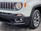 Used 2018 Jeep Renegade Latitude w/ Cold Weather Group image 4