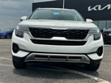 Used 2023 Kia Seltos EX image 2
