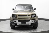 Used 2023 Land Rover Defender 130 SE image 3