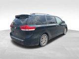 Used 2012 Toyota Sienna XLE image 5