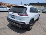 Used 2019 Jeep Cherokee Limited image 3