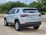 Certified 2025 Jeep Compass Latitude image 4
