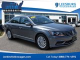 Used 2017 Volkswagen Passat 1.8T SE image 1