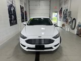 Used 2018 Ford Fusion SE w/ Fusion SE Technology Package image 2