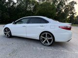 Used 2015 Toyota Camry SE image 6