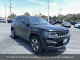 Used 2023 Jeep Grand Cherokee 4WD 4xe image 3