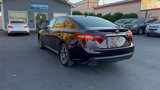 Used 2018 Toyota Avalon XLE Premium image 4
