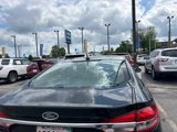Used 2017 Ford Fusion SE w/ Fusion SE Technology Package image 3