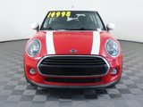Used 2019 MINI Cooper 2-Door Hardtop image 2