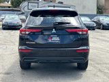 Used 2022 Mitsubishi Outlander ES image 5