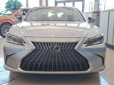 Certified 2022 Lexus ES 350 Ultra Luxury image 2