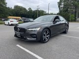 Used 2024 Volvo S60 B5 Core image 2