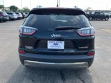 Used 2019 Jeep Cherokee Limited image 4