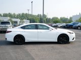 Used 2022 Lexus ES 300h F Sport image 6