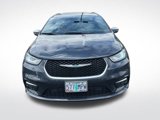 Used 2021 Chrysler Pacifica Pinnacle image 4