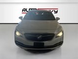 Used 2018 Buick LaCrosse Essence image 2