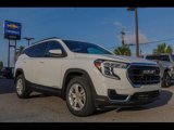Used 2023 GMC Terrain SLE w/ Driver Convenience Package image 3