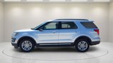 Used 2016 Ford Explorer XLT w/ Equipment Group 202A image 4