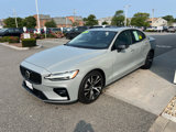 Used 2025 Volvo S60 B5 Core image 4