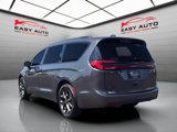 Used 2022 Chrysler Pacifica Touring-L w/ Uconnect Theater Family Group image 3