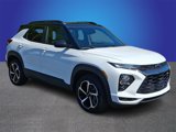 Used 2021 Chevrolet TrailBlazer RS w/ Sun and Liftgate Package image 3