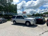 Used 2010 Ford Expedition XLT image 3