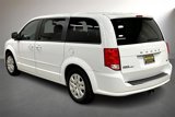 Used 2017 Dodge Grand Caravan SE image 4