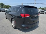 Used 2023 Chrysler Voyager LX image 4