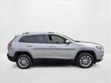 Used 2019 Jeep Cherokee Latitude w/ Popular Appearance Group image 4