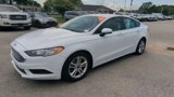 Used 2018 Ford Fusion SE w/ Fusion SE Technology Package image 4