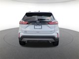 Used 2022 Ford Edge SEL w/ Convenience Package image 4