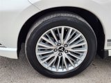 Used 2020 Mitsubishi Outlander 4WD Plug-In Hybrid image 3