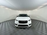 New 2024 Chrysler Pacifica Touring-L image 3