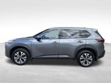 Used 2021 Nissan Rogue SV image 2