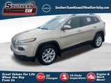 Used 2015 Jeep Cherokee Latitude w/ Cold Weather Group image 1
