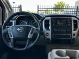 Used 2017 Nissan Titan SV image 5