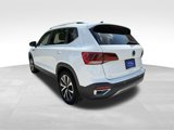 Used 2022 Volkswagen Taos SE image 5